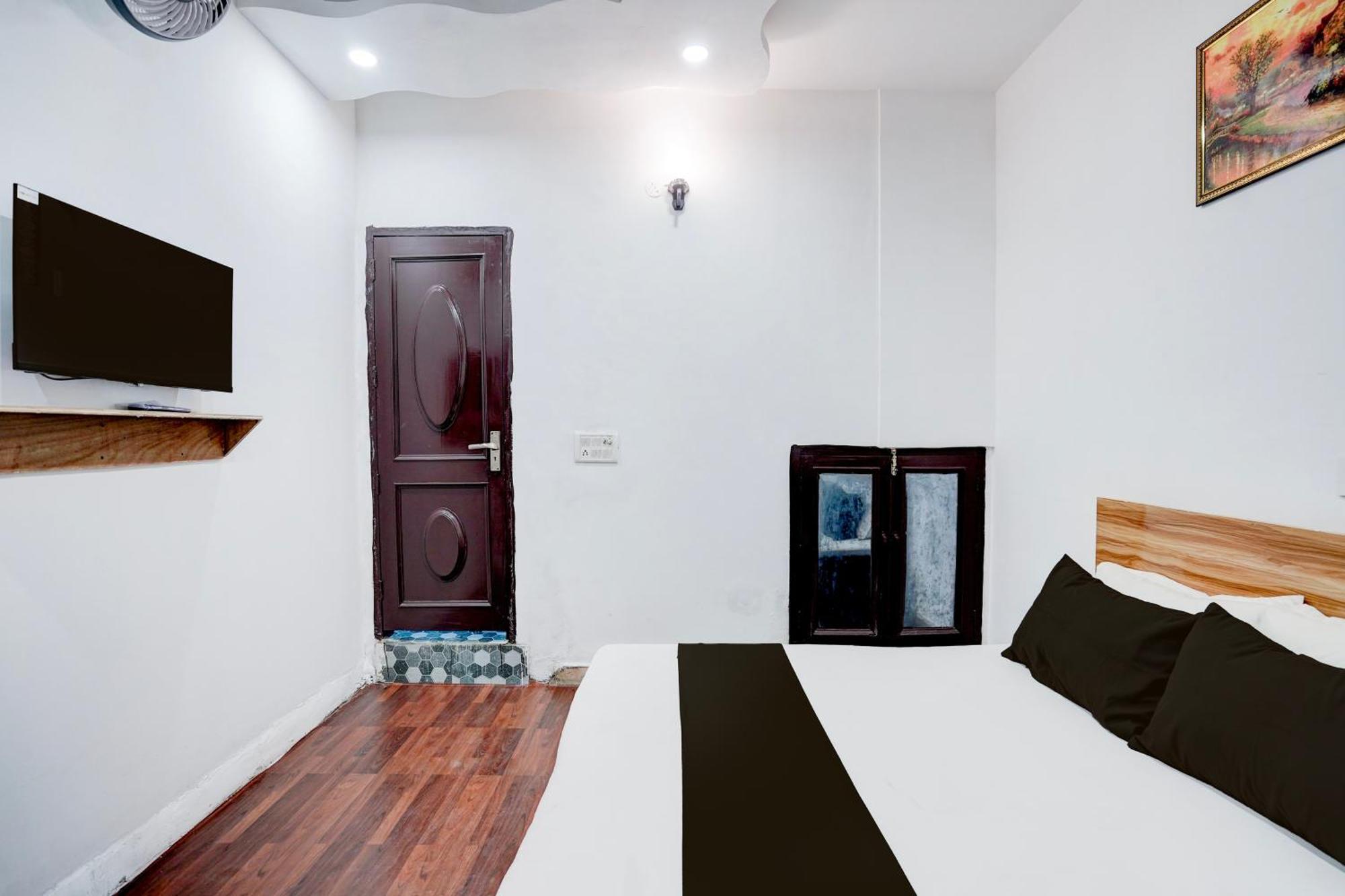 Hotel O Le Empire Stay House Neu-Delhi Exterior foto